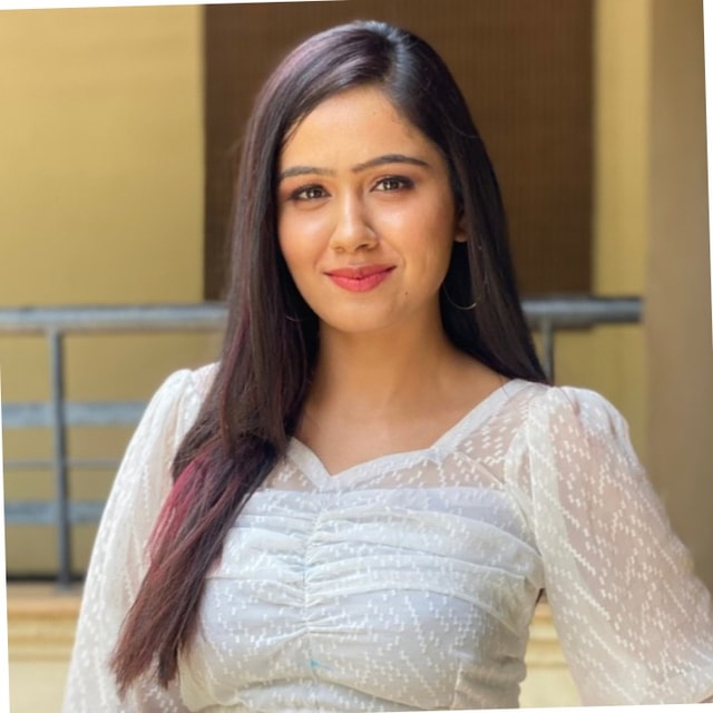 CA Juhi